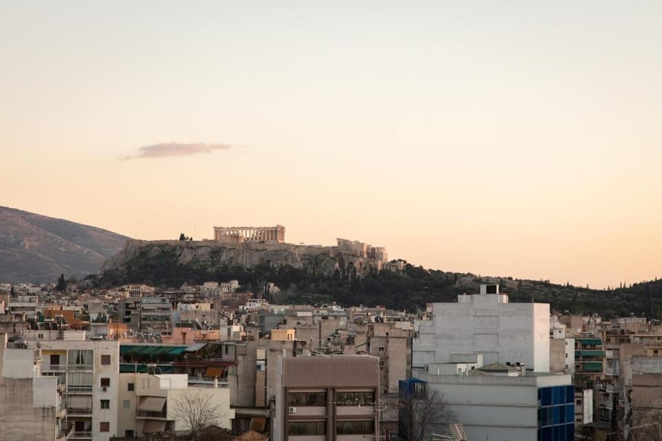 Nearby landmark, Day, City view