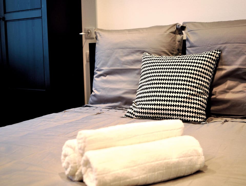 Bed, Decorative detail, Bedroom