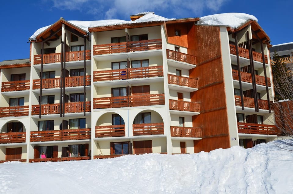 Property building, Winter