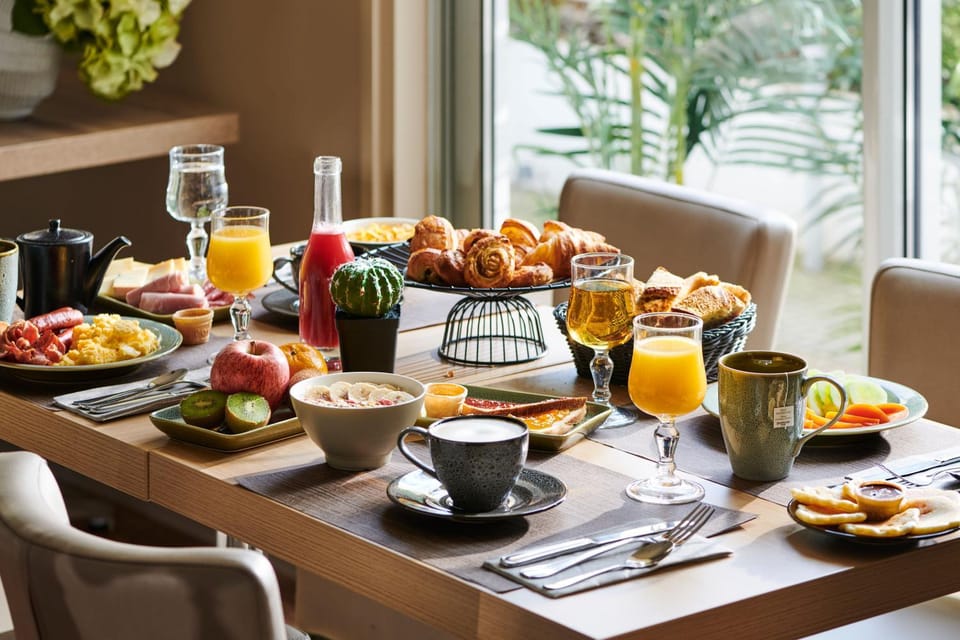 Breakfast, Continental breakfast