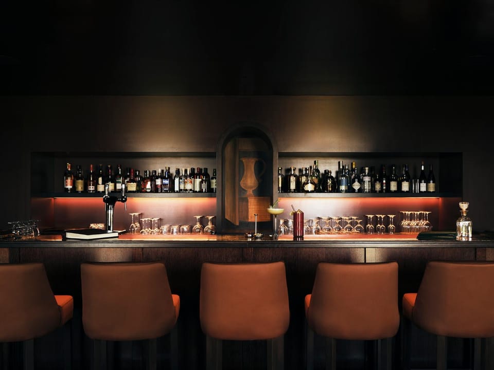 Lounge or bar, Drinks