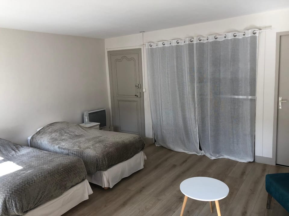 A2 PAS Bed and Breakfast in Occitanie