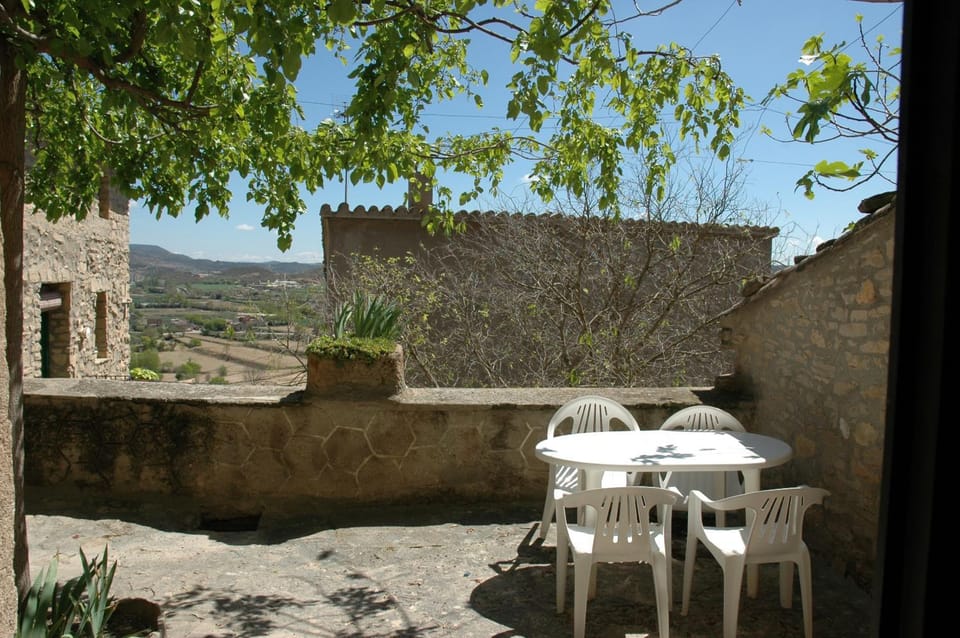 Patio, Mountain view
