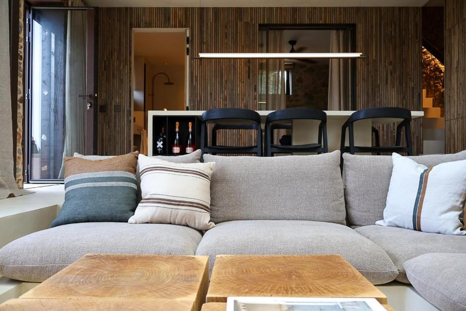 Mas Ferran Adults Only Bed and Breakfast in Baix Empordà