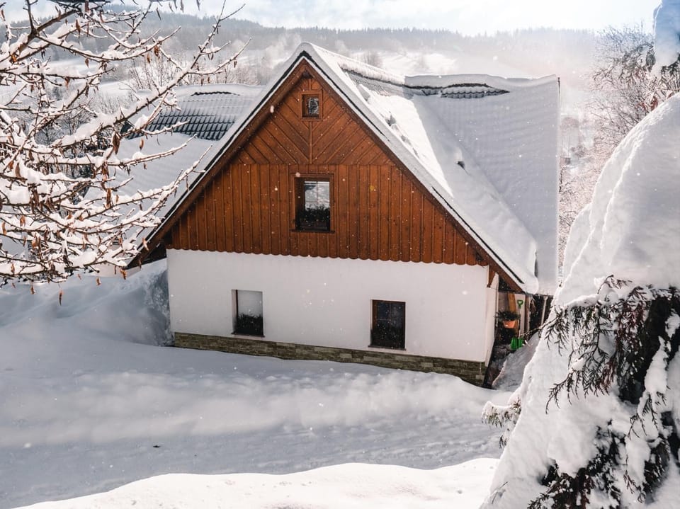 Property building, Winter