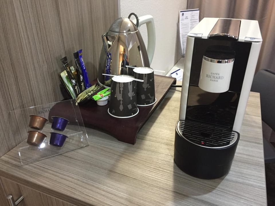 Coffee/tea facilities