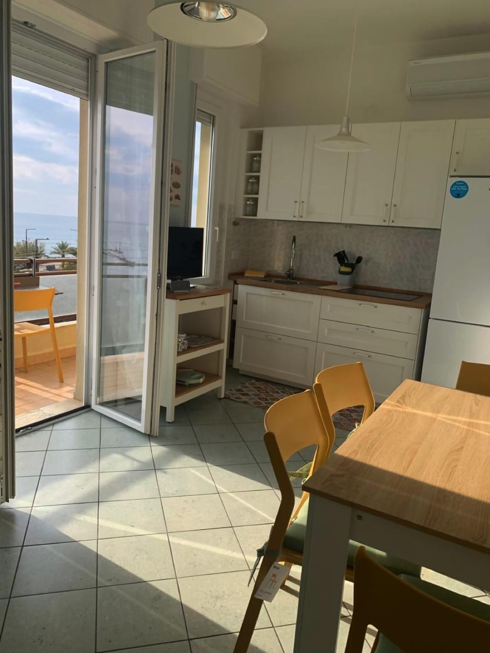 Casa Isa a 30 metri dalla spiaggia Apartment in Liguria
