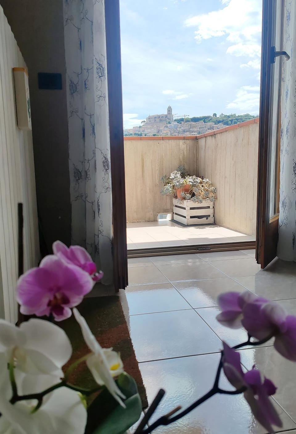 Day, View (from property/room), Balcony/Terrace, Internal: Not applicable to any particular room