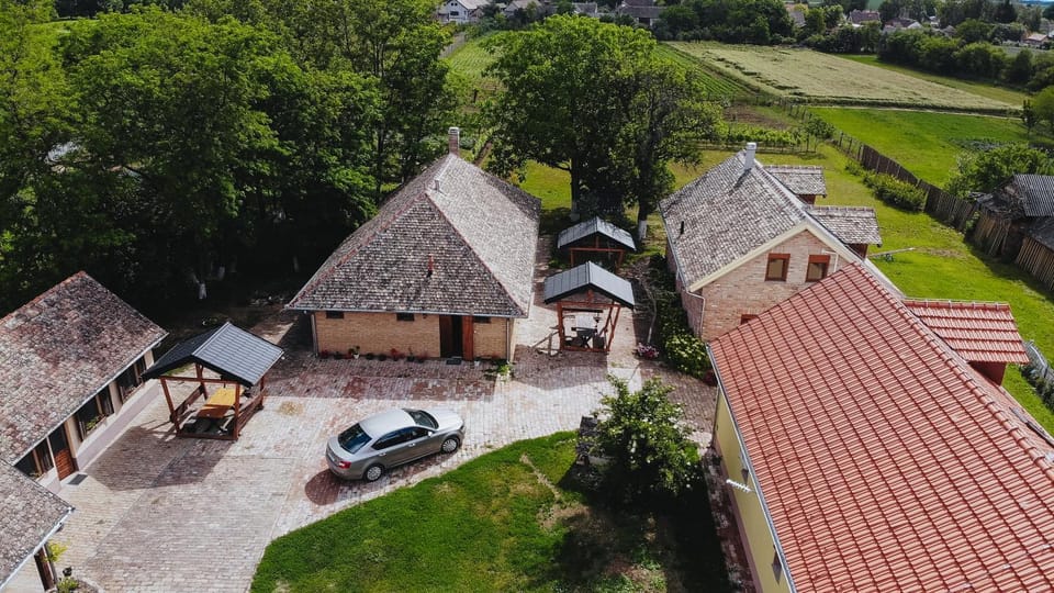 Sobe Kod Baje - Baranjska Kuća Bed and Breakfast in Croatia