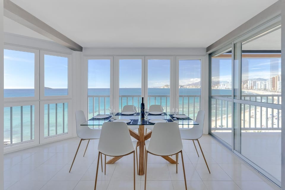 Levante Sunset Front line apartment Almadraba Apartment in Benidorm