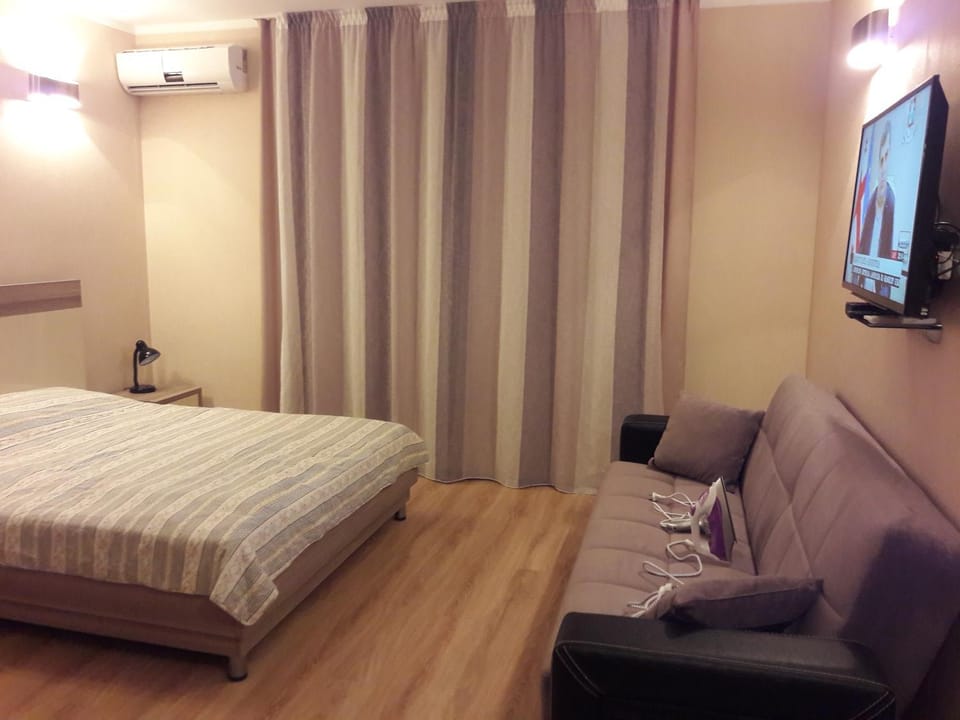 Living room, Bedroom