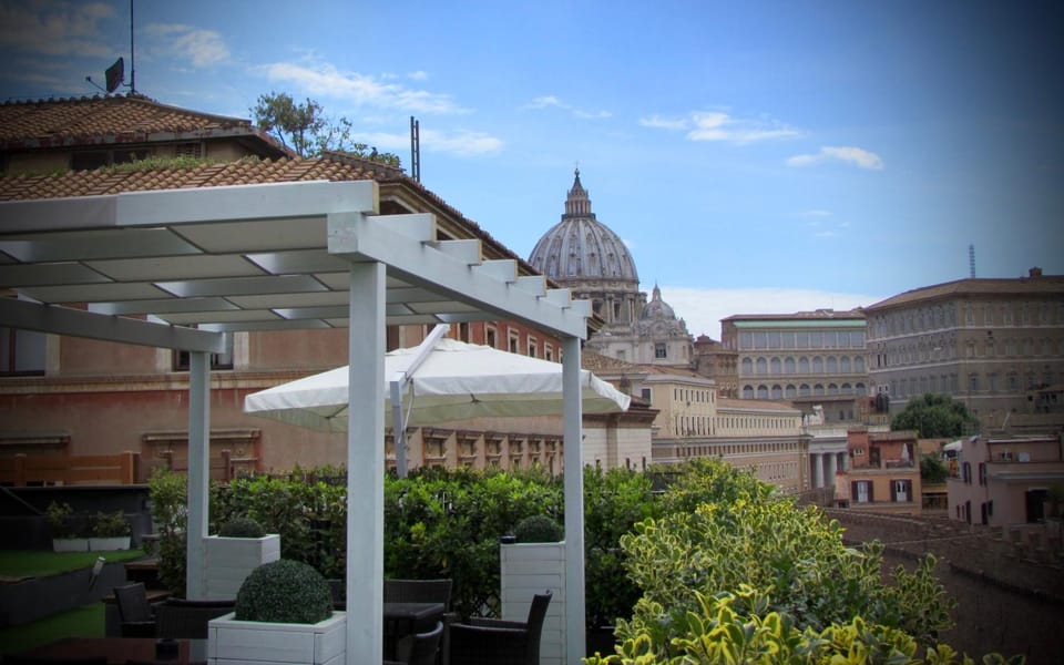 Balcony/Terrace, City view, Landmark view