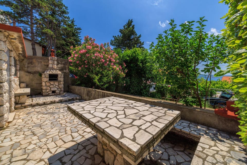 BBQ facilities, Balcony/Terrace