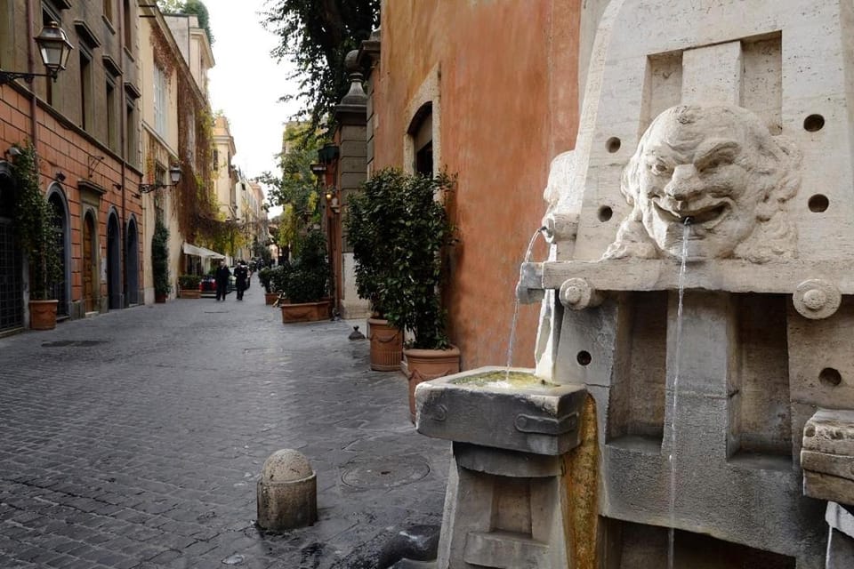 Nearby landmark, Neighbourhood, Street view