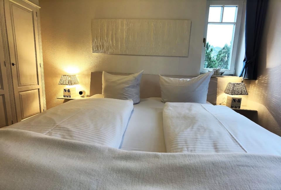 Bed, Bedroom, Garden view, safe, wardrobe