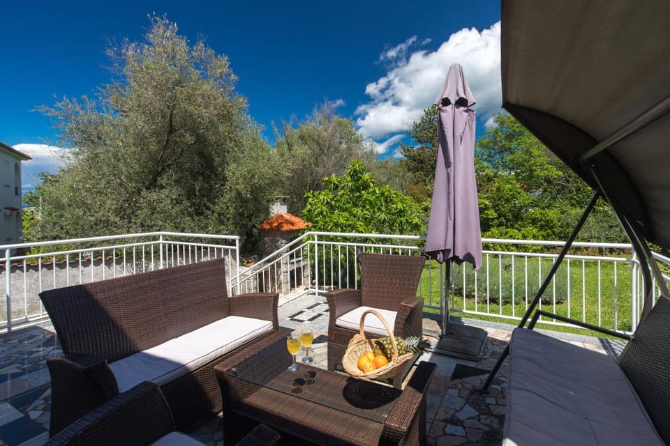 Balcony/Terrace, Balcony/Terrace