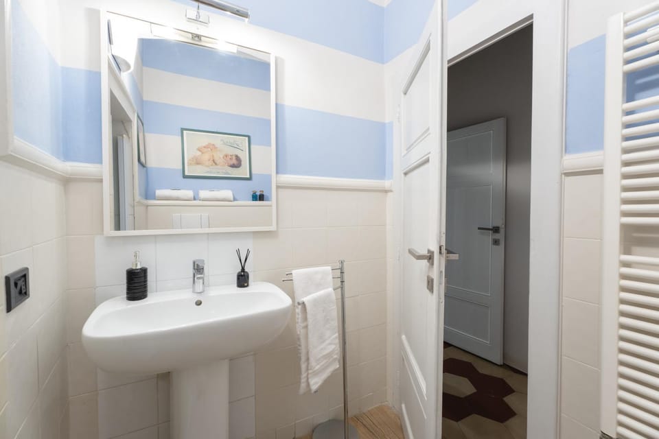 Shower, Bathroom, towels, towels