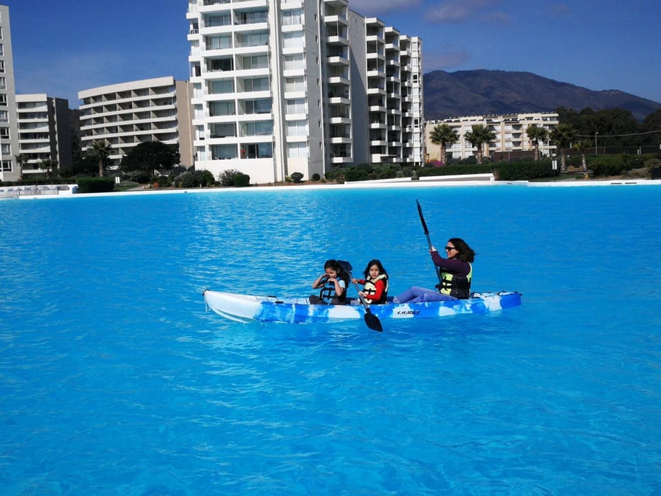 Off site, People, Canoeing, Swimming pool, Swimming pool, children