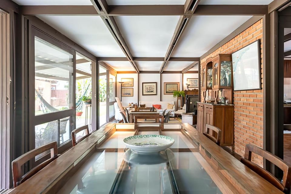 Casa na Marina com piscina churrasqueira e píer House in State of São Paulo