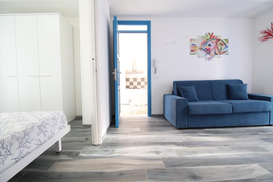 Living room, Bedroom