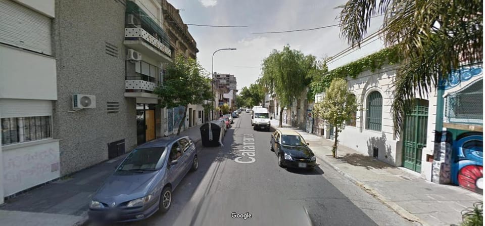 Property building, Facade/entrance, Off site, Day, Summer, Street view