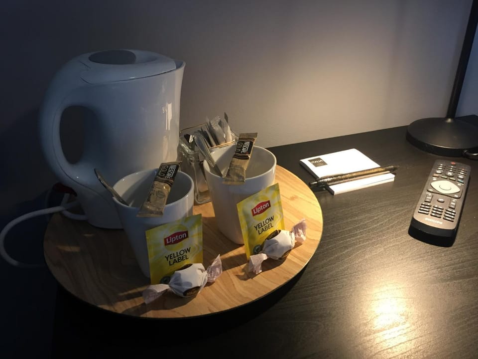 Coffee/tea facilities