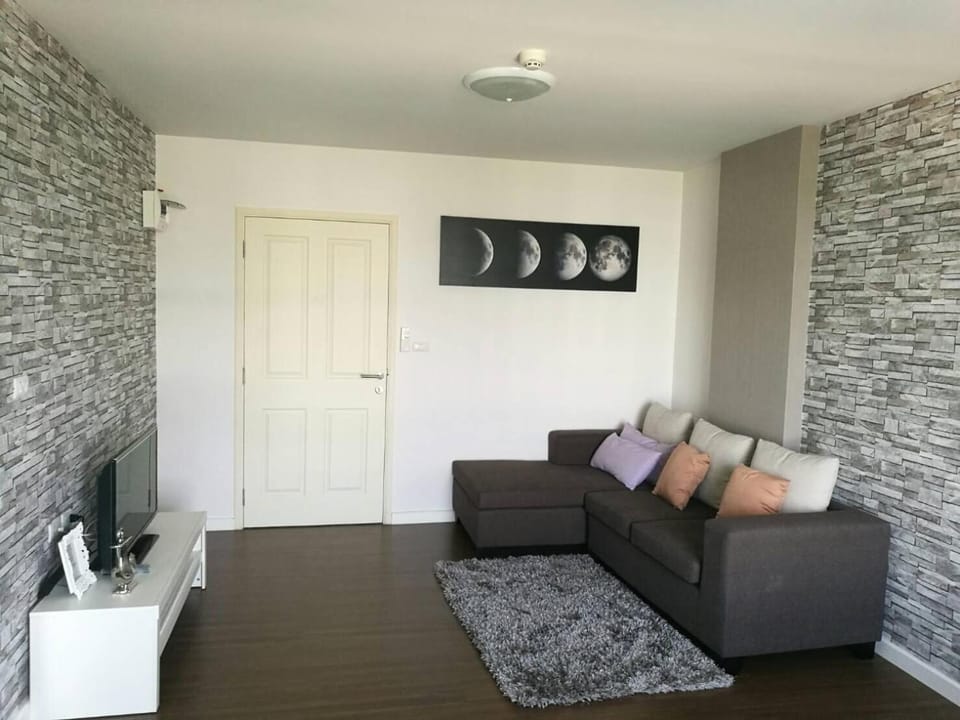 Bann Imm Aem Condo No.376 Apartment in Nong Kae