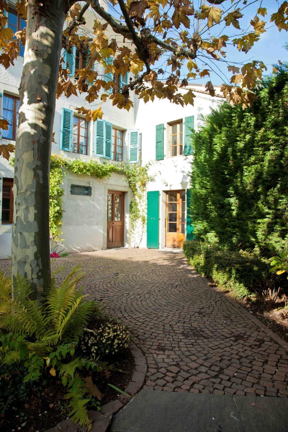 Patio, Facade/entrance, Balcony/Terrace