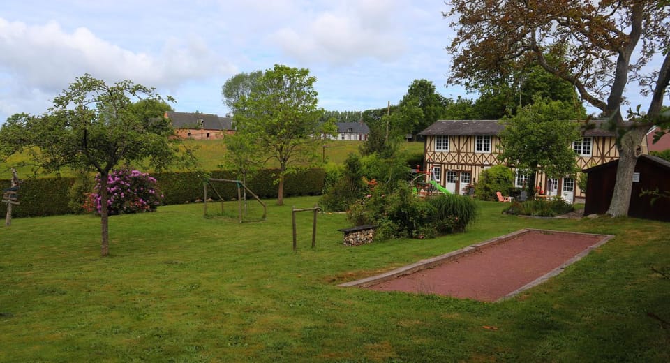 Activities, Children play ground, Garden, On site, Garden view