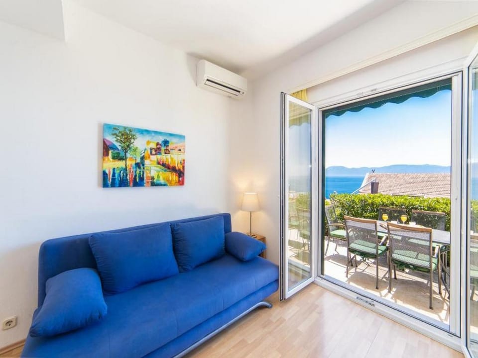 Balcony/Terrace, Living room, Seating area, Sea view