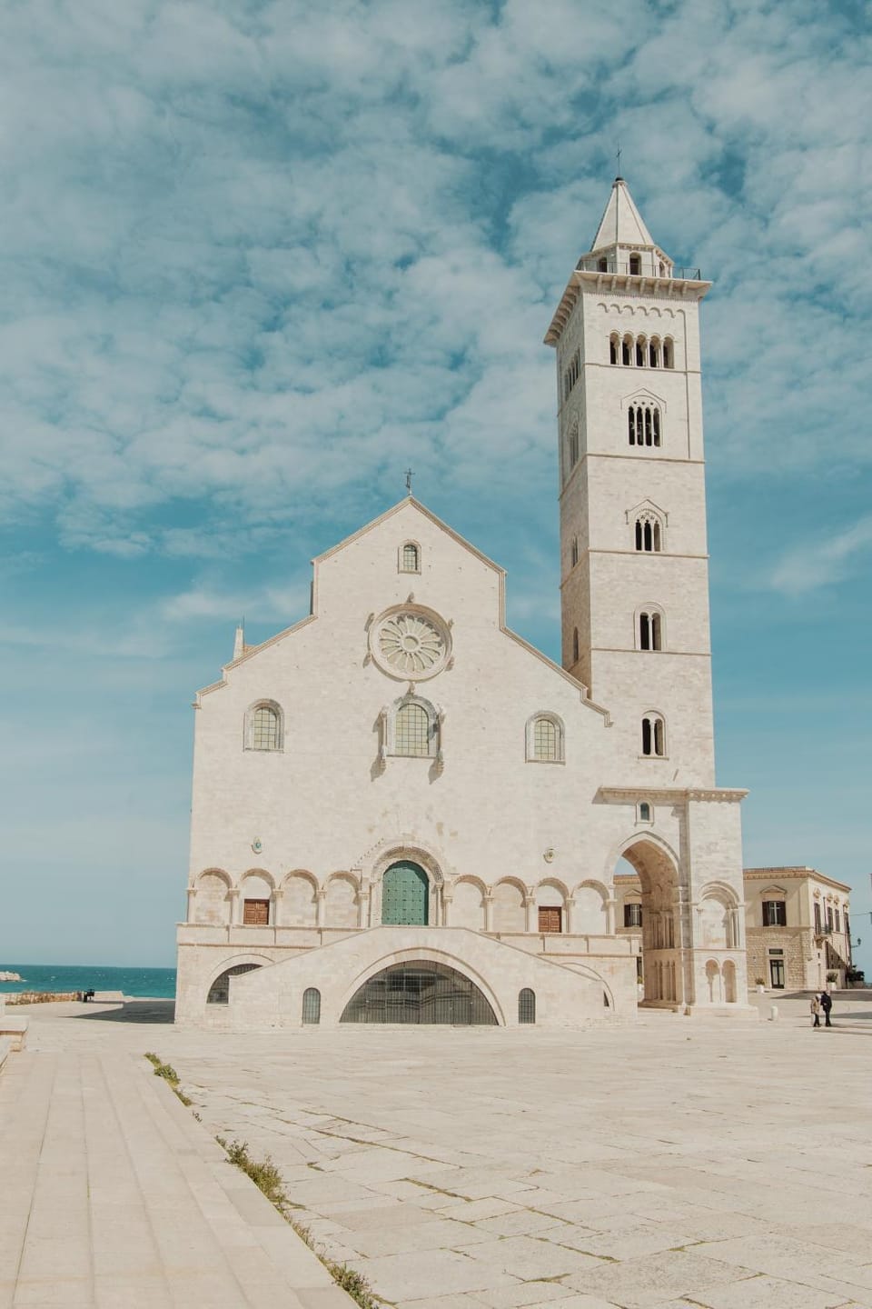 Nearby landmark, Place of worship, Logo/Certificate/Sign