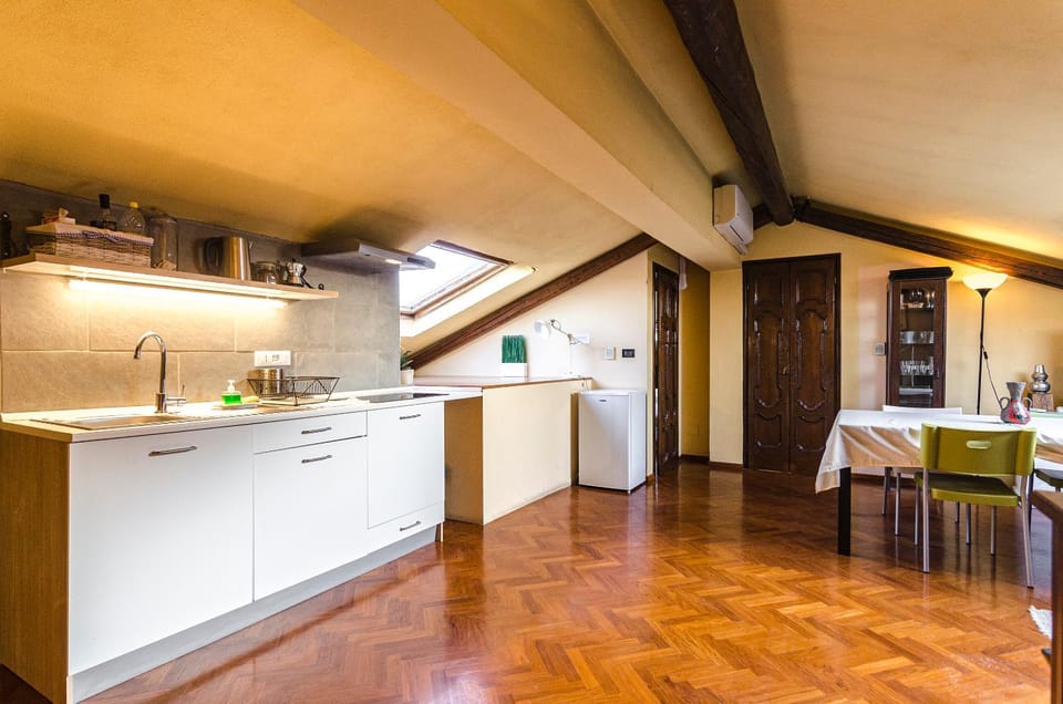 S.Orsola Apartments Apartment in Bologna