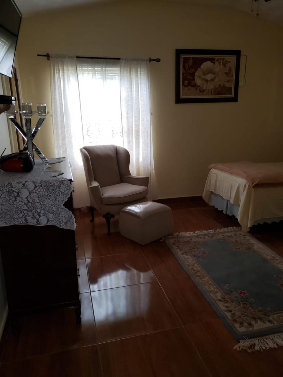 Bathroom, Seating area, Bedroom