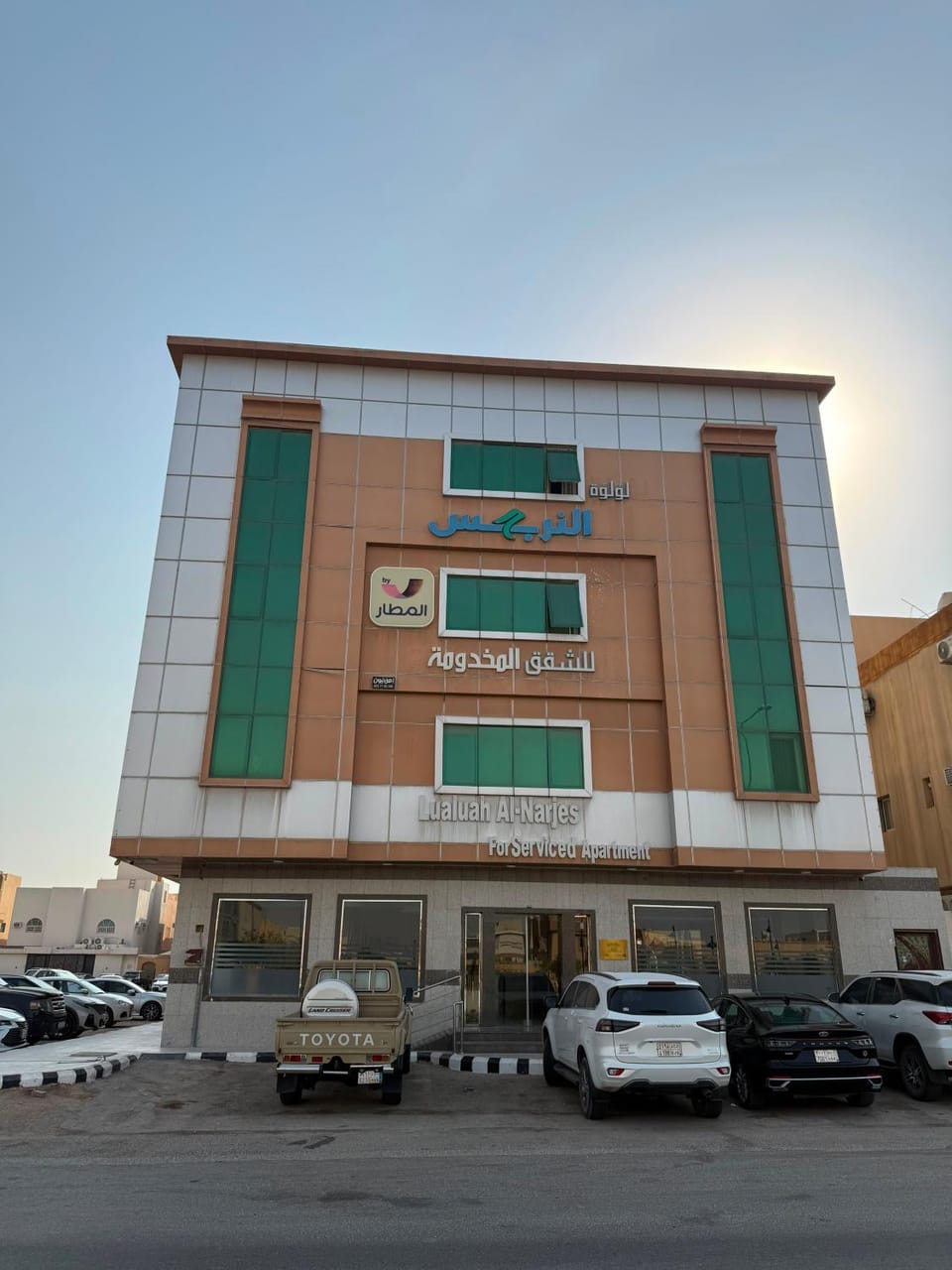 Property building, Day