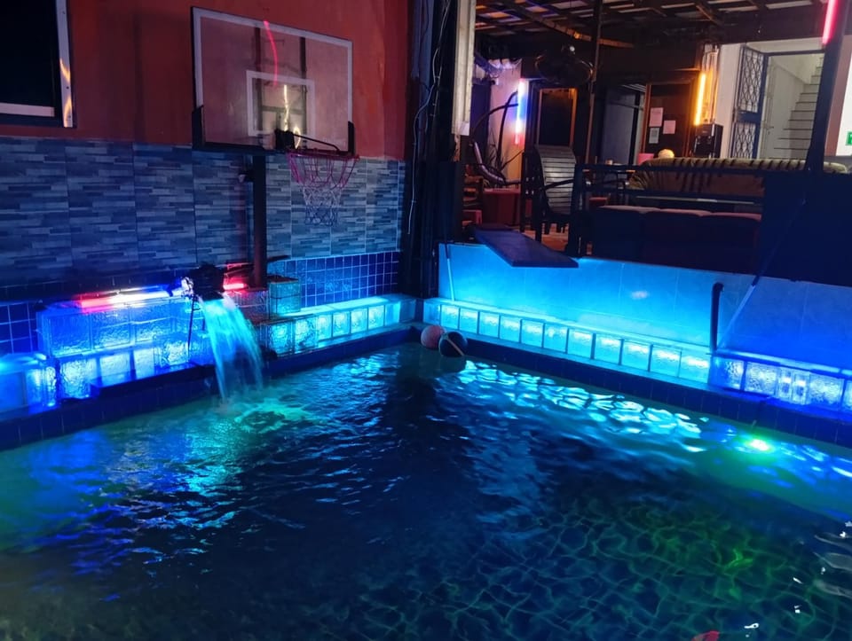 BEN & LEK GUESTHOUSE Bed and Breakfast in Pattaya City