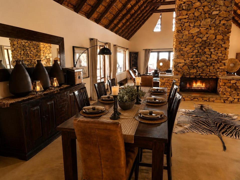 Mingwe Private Game Lodge Nature lodge in North West, South Africa
