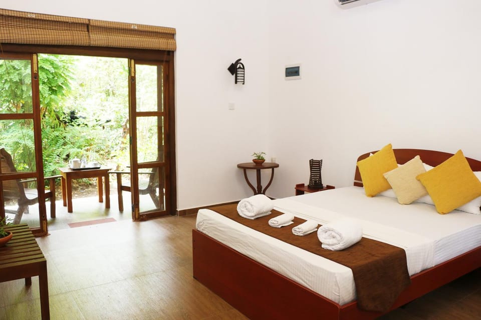 Balcony/Terrace, Bedroom, Garden view