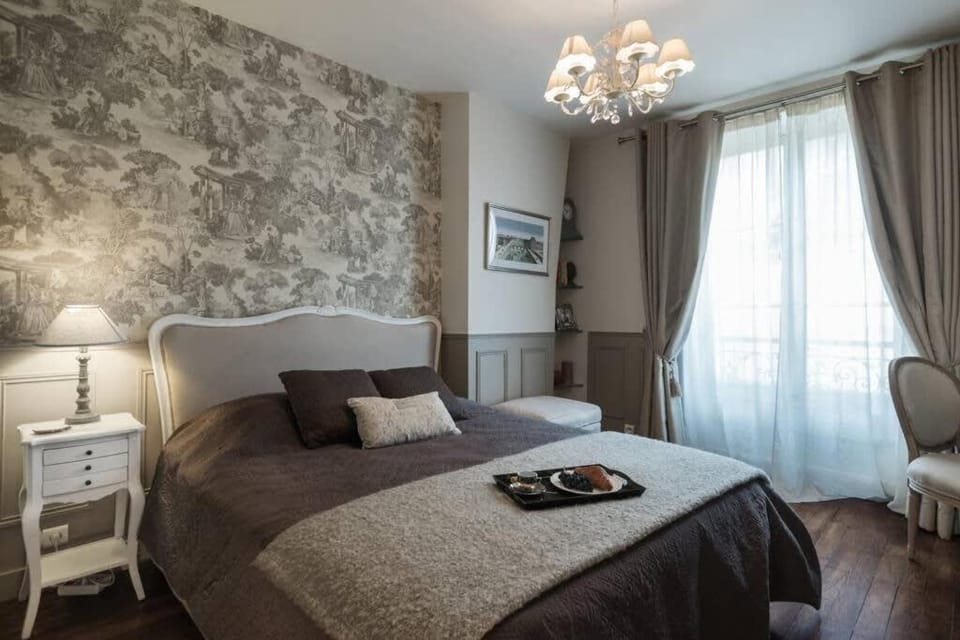 Le Triomphe Elysees Apartment in Paris