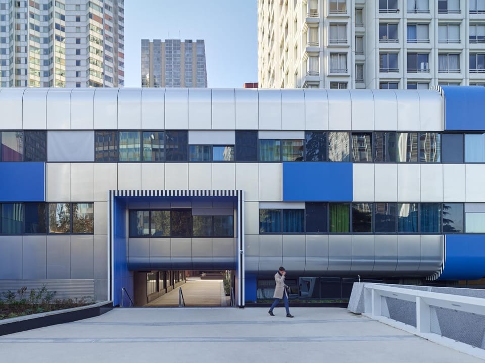 Property building, Facade/entrance