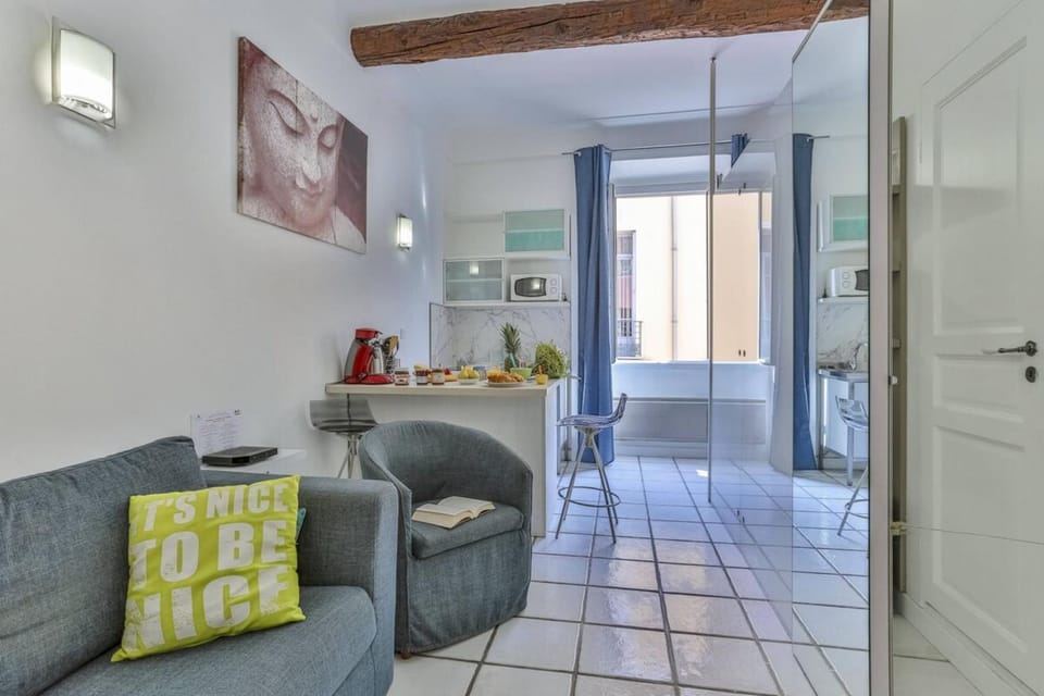 MY CASA - MARI 117 - City Center Apartment in Nice