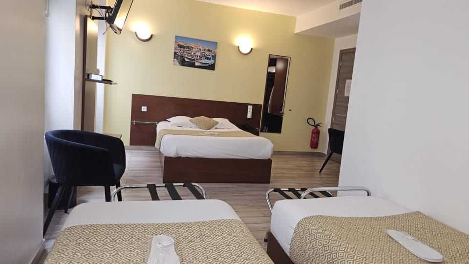 Massilia hôtel Hotel in Marseille