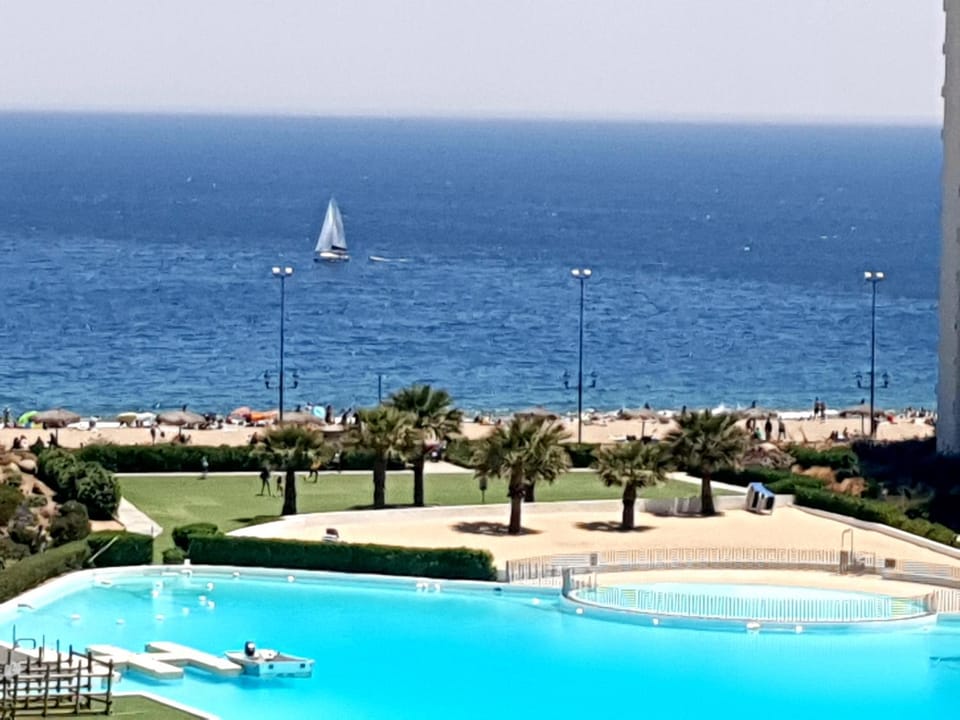 Day, Natural landscape, Beach, Pool view, Sea view, Swimming pool