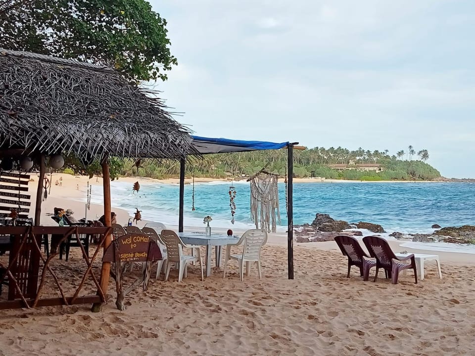 Unakuruwa silent beach villa Villa in Tangalle