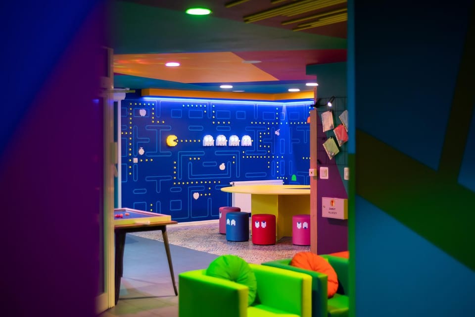 Communal lounge/ TV room, Game Room, TV and multimedia, Dining area, Communal kitchen