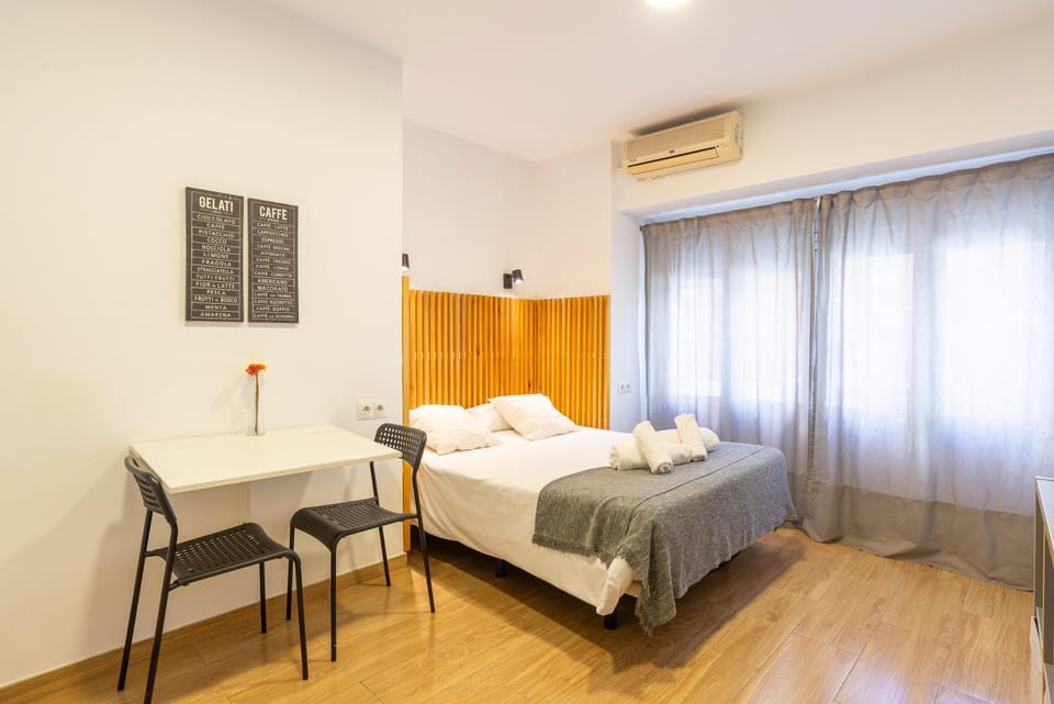 LU&CIA City Beach Malagueta 2 Apartment in Malaga