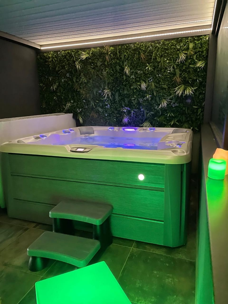 Hot Tub