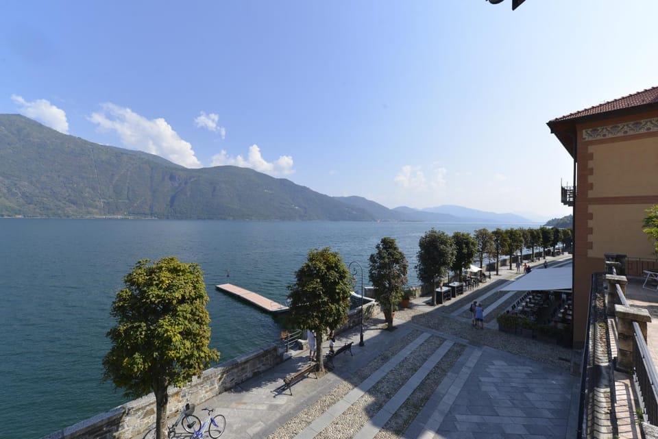Casa la Terrazza sul Lago - WelcHome House in Cannobio