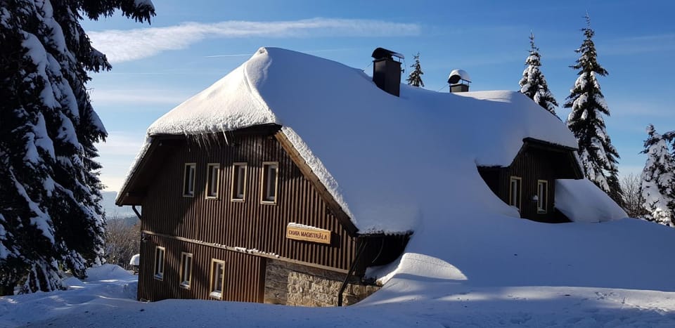 Chata Magistrála Chalet in Lower Silesian Voivodeship