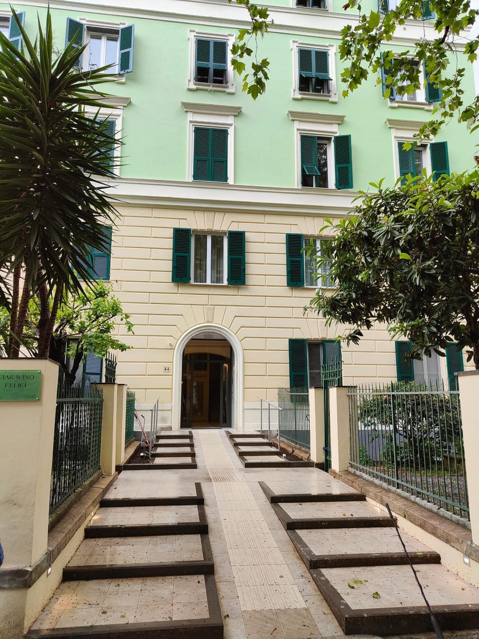 Le dimore di Megollo - Free Parking Apartment in Genoa