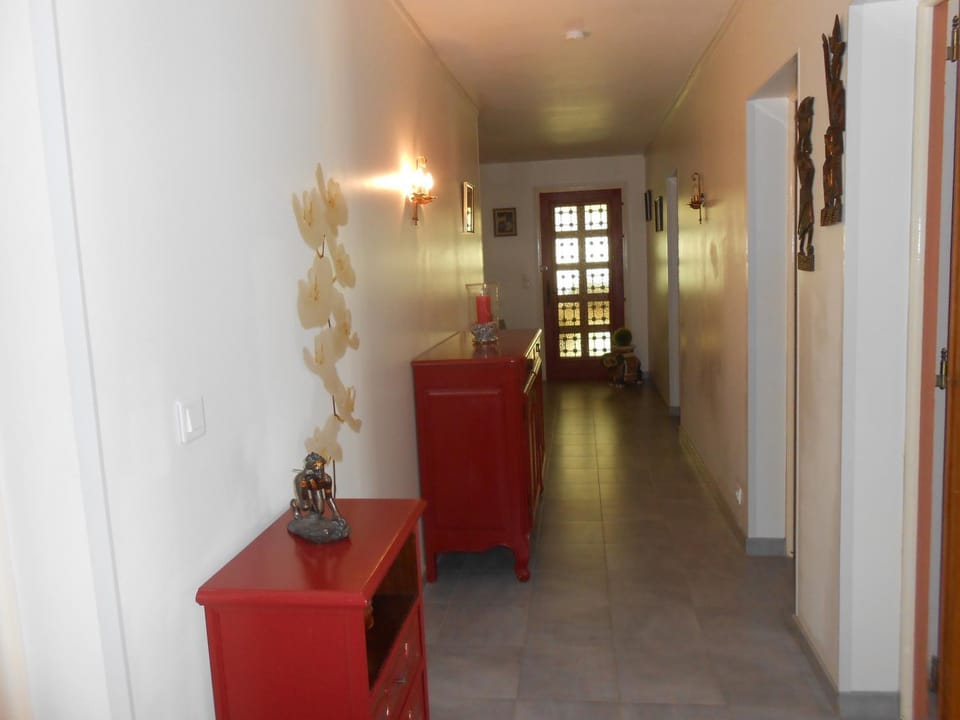 Property building, Guests